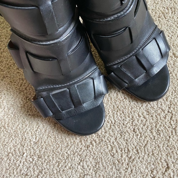 Authentic Givenchy caged woven leather high heels black edgy - Picture 2 of 7